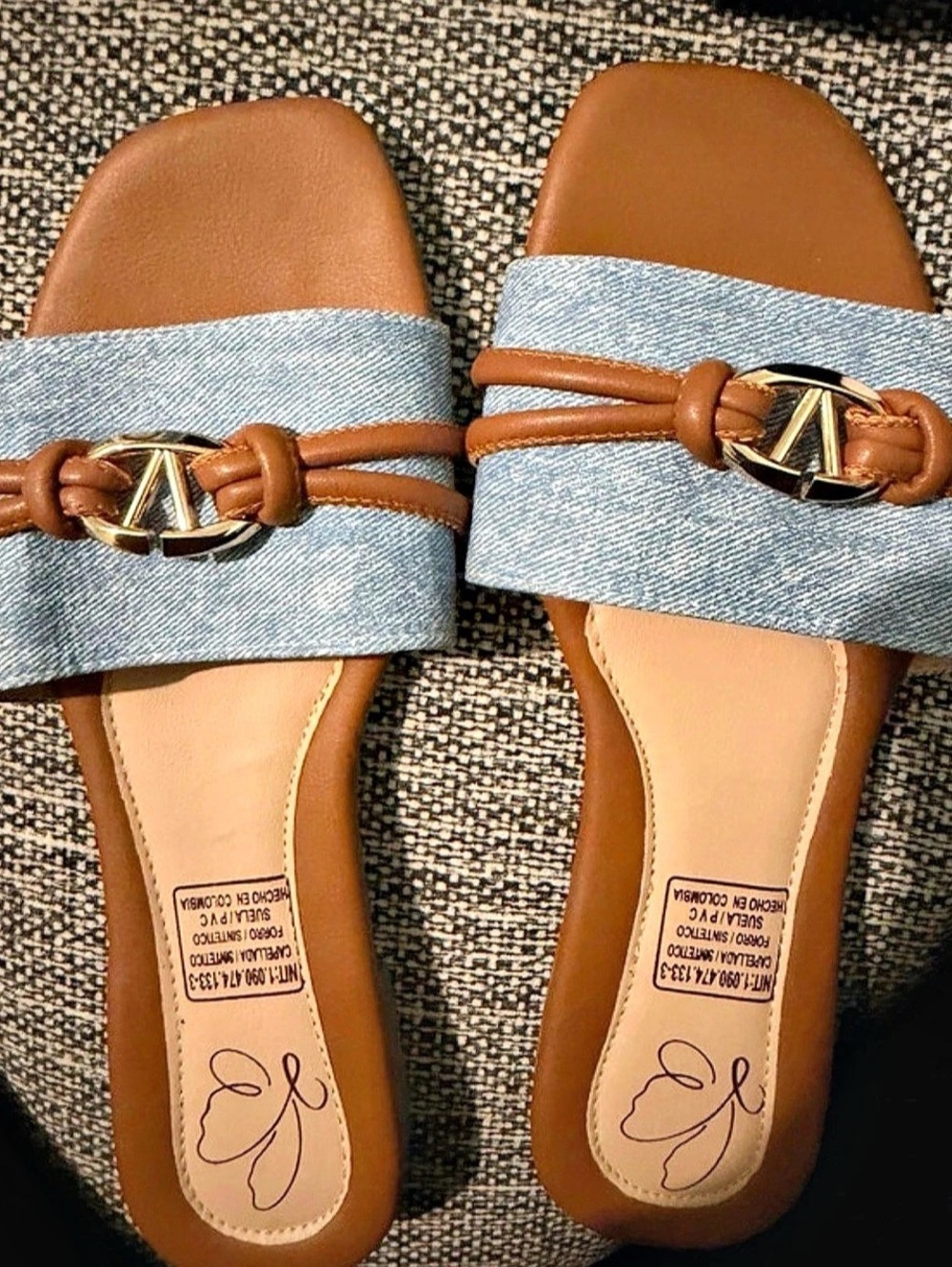 Buckle Slide Sandals in Brown & Blue US 7 Like New
